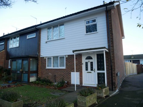 View Full Details for Callams Close, Rainham, Kent  ME8 9ES