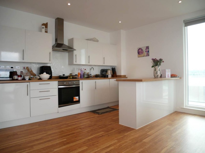 Images for Gillingham Gate Road, Chatham, Kent