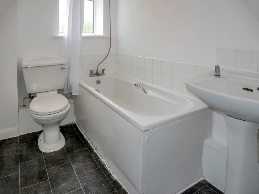 Images for Longhill Avenue, Chatham, Kent