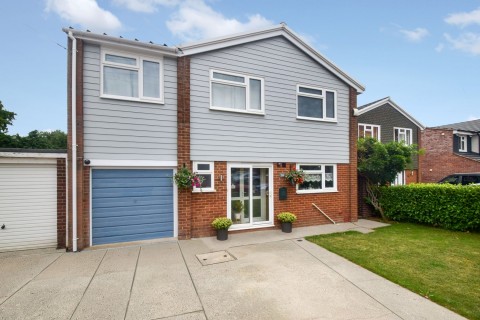 View Full Details for Lovelace Close, Parkwood, Gillingham, Kent ME8 9QP
