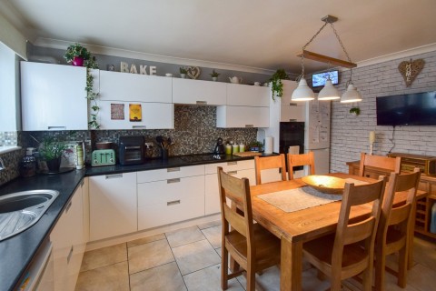 View Full Details for Holland Road, Chatham, Kent ME5 9TW