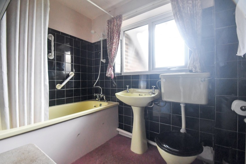 Images for Fir Tree Grove, Gillingham, Bredhurst, Kent