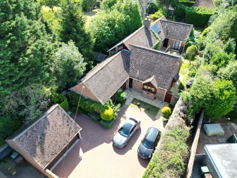 View Full Details for Place Lane, Hartlip, Sittingbourne, Kent ME9 7TR