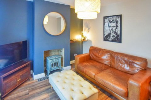 View Full Details for Montfort Road, Rochester, Kent ME2 3EX