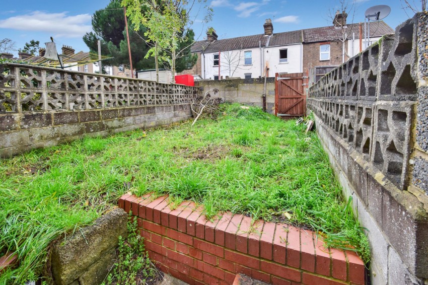 Images for Bright Road, Chatham, Kent