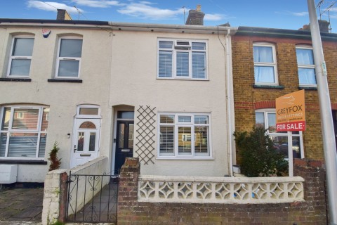 View Full Details for Henry Street, Rainham, Gillingham, Kent ME8 8HE