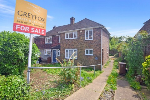 View Full Details for Lonsdale Drive, Rainham, Gillingham, Kent ME8 9JW