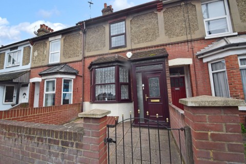 View Full Details for Luton High Street, Chatham, Kent ME5 7LE