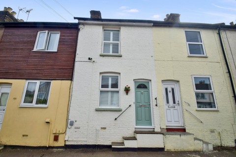 View Full Details for Station Road, Rainham, Gillingham, Kent ME8 7PT