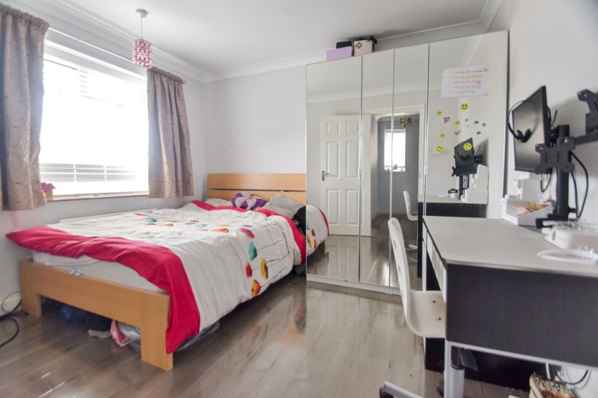 Images for Stratford Avenue, Rainham, Kent