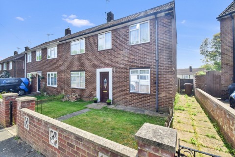 View Full Details for Beechings Green, Twydall, Gillingham, Kent ME8 6YG
