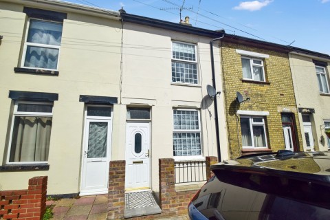 View Full Details for Queens Road, Gillingham, Kent ME7 4LP