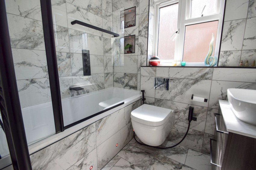 Images for Wainscott, Rochester, Kent