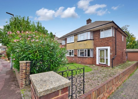 View Full Details for Berkeley Close, Rochester, Kent ME1 2UA
