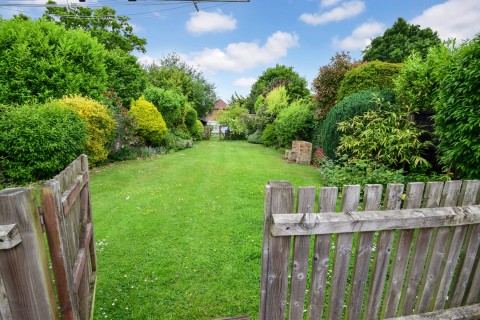 View Full Details for Robin Hood Lane, Chatham, Kent ME5 9JY