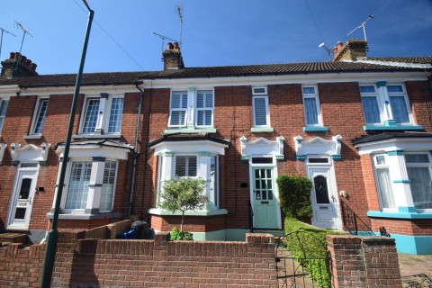 View Full Details for Valley Road, Gillingham, Kent ME7 2ET