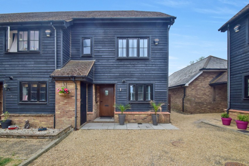 Images for Russett Farm, Rainham, Gillingham, Kent