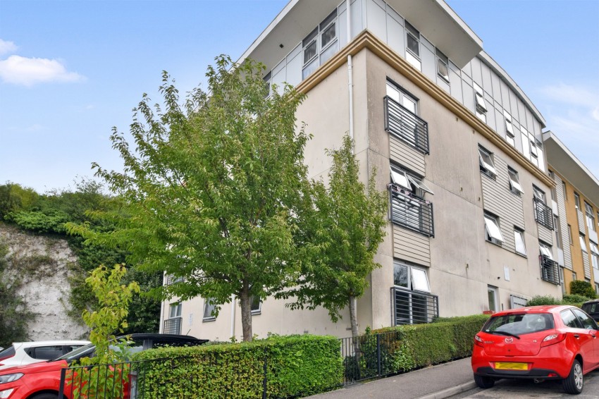 Images for Ward View, Chatham, Kent