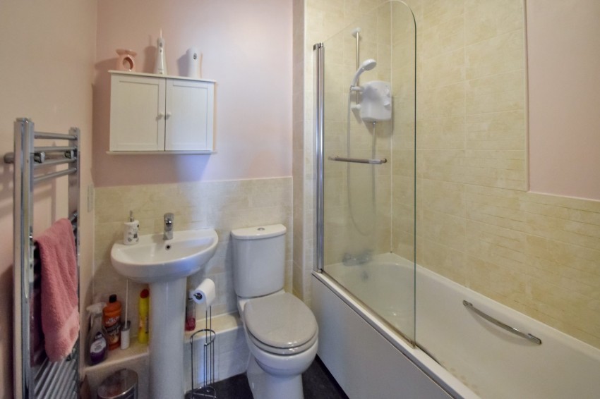 Images for Ward View, Chatham, Kent
