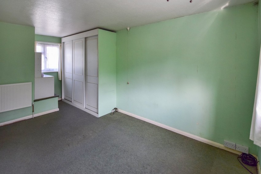 Images for Barnfield, Chatham, Kent