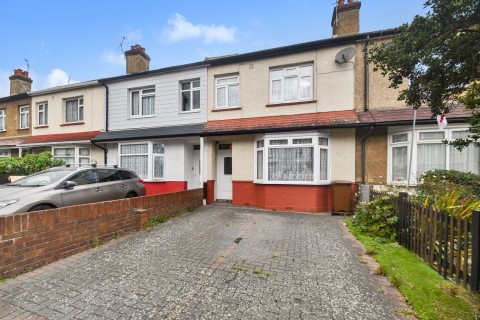 View Full Details for High Dewar Road, Gillingham, Kent ME8 8DN