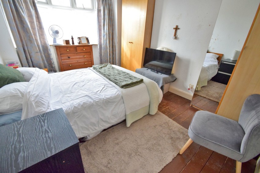 Images for Valley View Road, Rochester, Kent