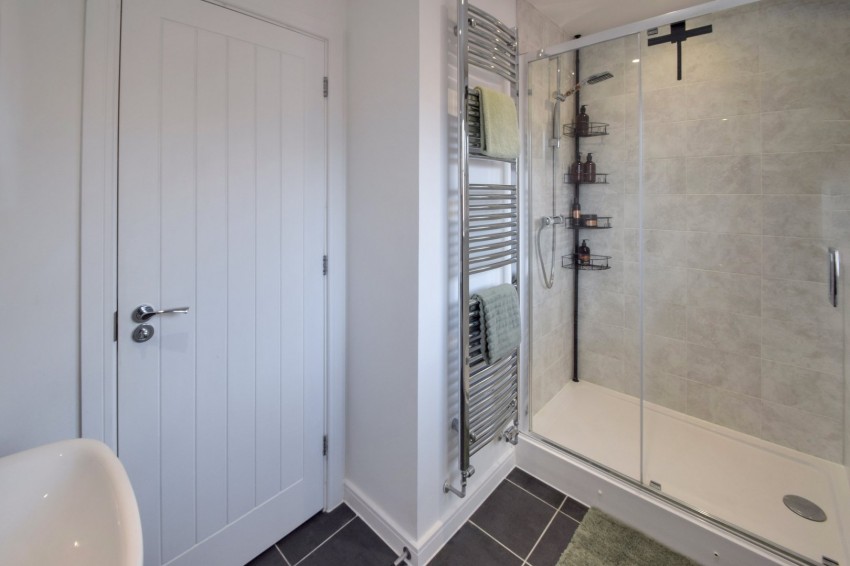 Images for Golve Drive, Chatham, Kent