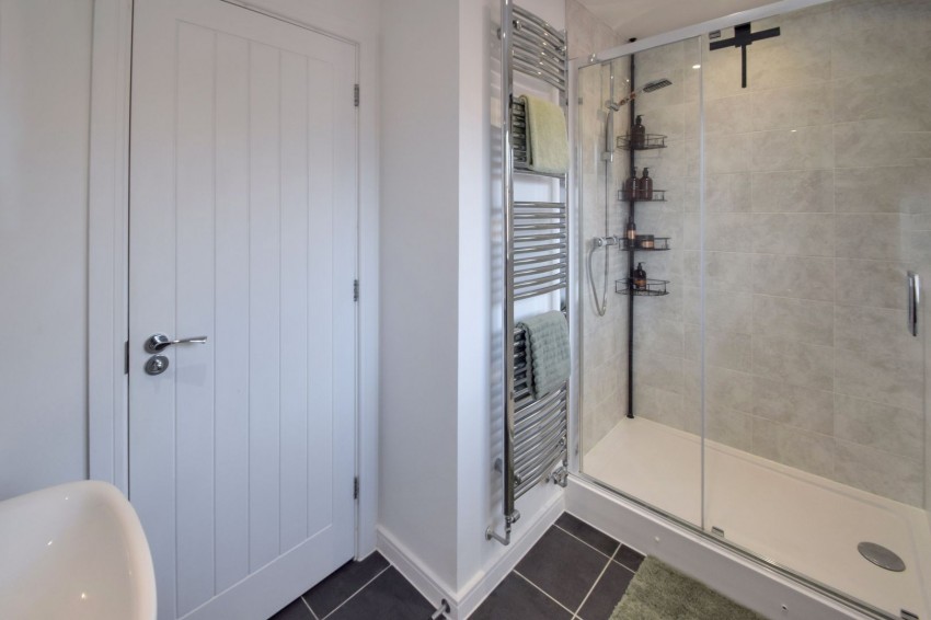 Images for Golve Drive, Chatham, Kent