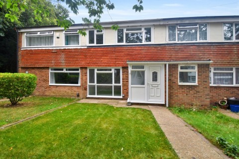 View Full Details for Harvesters Close, Rainham, Gillingham, Kent ME8 8PA