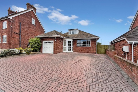 View Full Details for Forge Lane, Upchurch, Sittingbourne, Kent ME9 7AE