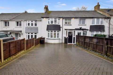 View Full Details for Elm Avenue, Chatham, Kent ME4 6ER