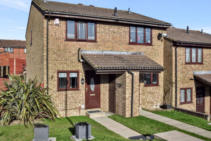 Images for Raleigh Close, Princes Park, Chatham, Kent