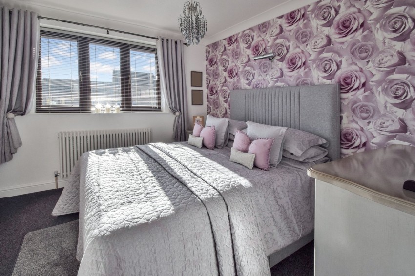 Images for Raleigh Close, Princes Park, Chatham, Kent