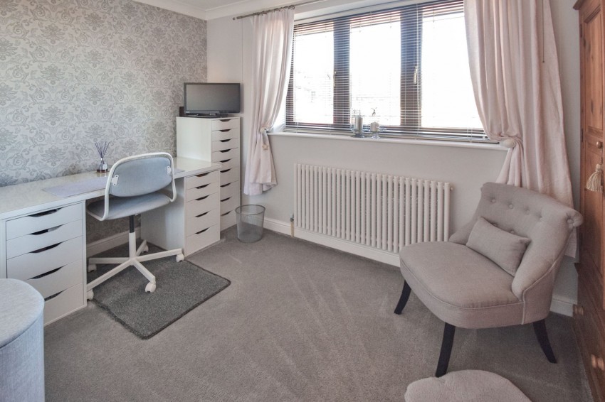 Images for Raleigh Close, Princes Park, Chatham, Kent