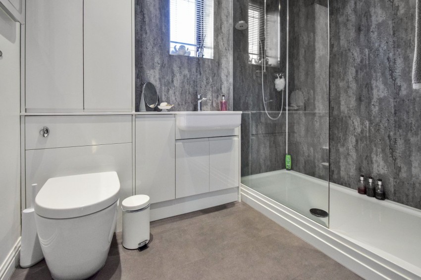 Images for Raleigh Close, Princes Park, Chatham, Kent