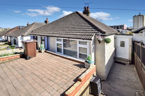 View Full Details for Gordon Road, Chatham, Kent ME4 5LX