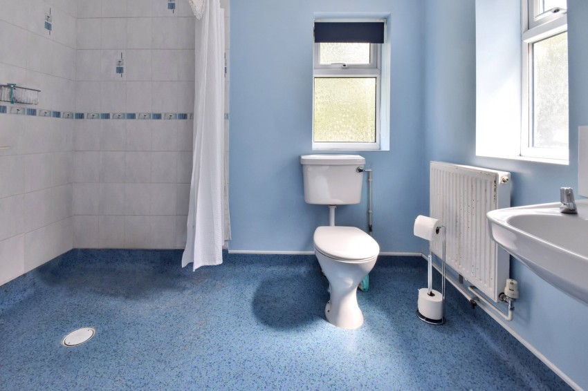 Images for Silverweed Road, Chatham, Kent