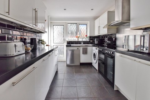 View Full Details for Romney Road, Walderslade, Chatham, Kent ME5 7LU