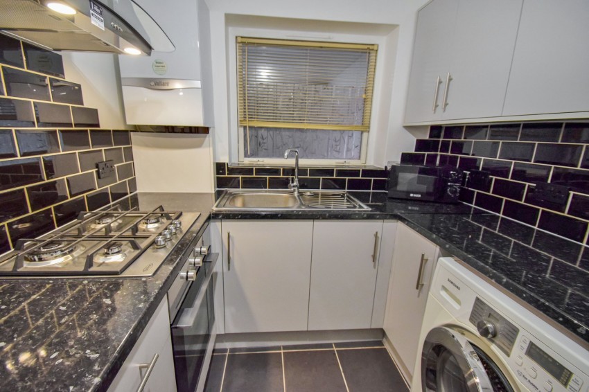 Images for 313 Beacon Road, Chatham, Kent