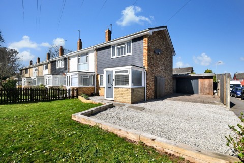 View Full Details for Howbury Walk, Parkwood, Gillingham, Kent ME8 9TL