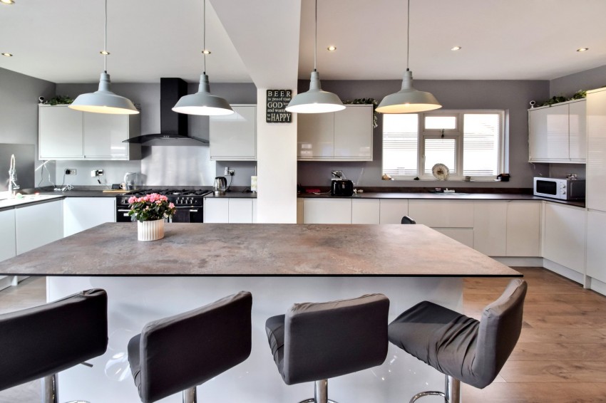 Images for Chestnut Avenue, Walderslade, Chatham, Kent