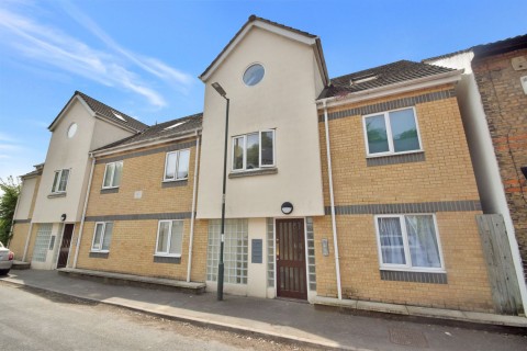 View Full Details for Florence House, Beacon Road, Chatham, Kent ME5 7BL