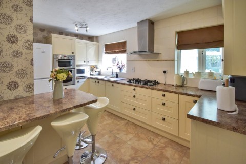 View Full Details for Roman Close, Chatham, Kent ME5 9DJ