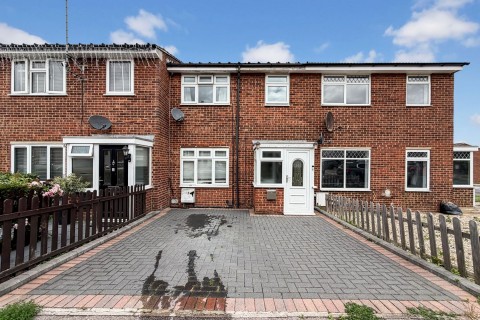 View Full Details for Hazlemere Drive, Gillingham, Kent ME7 2TQ