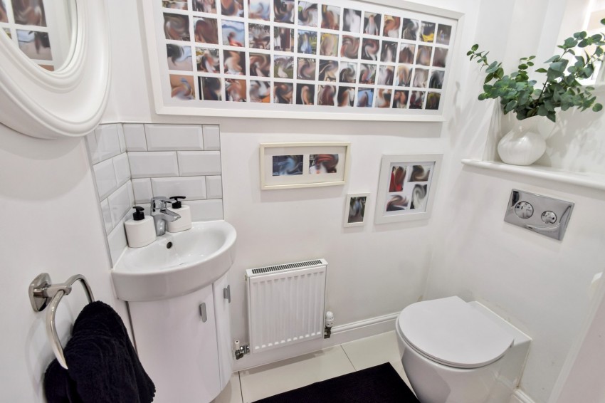 Images for Blue Bell Hill, Chatham, Kent