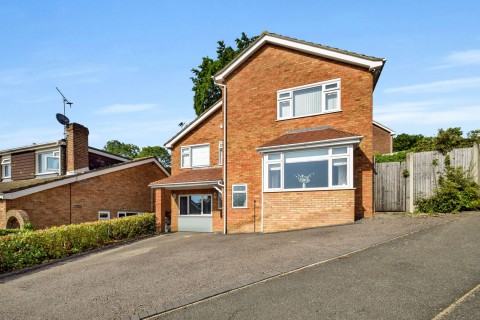 View Full Details for Scotby Avenue, Walderslade, Chatham, Kent ME5 8ER