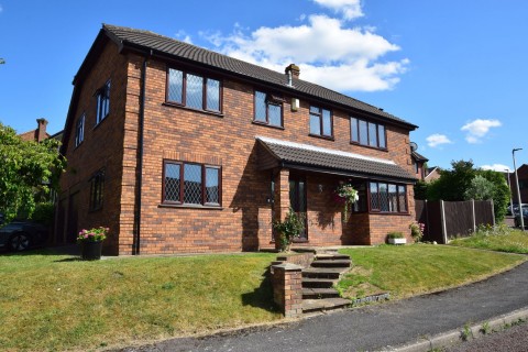 View Full Details for Ryegrass Close, Walderslade, Chatham, Kent ME5 8JY