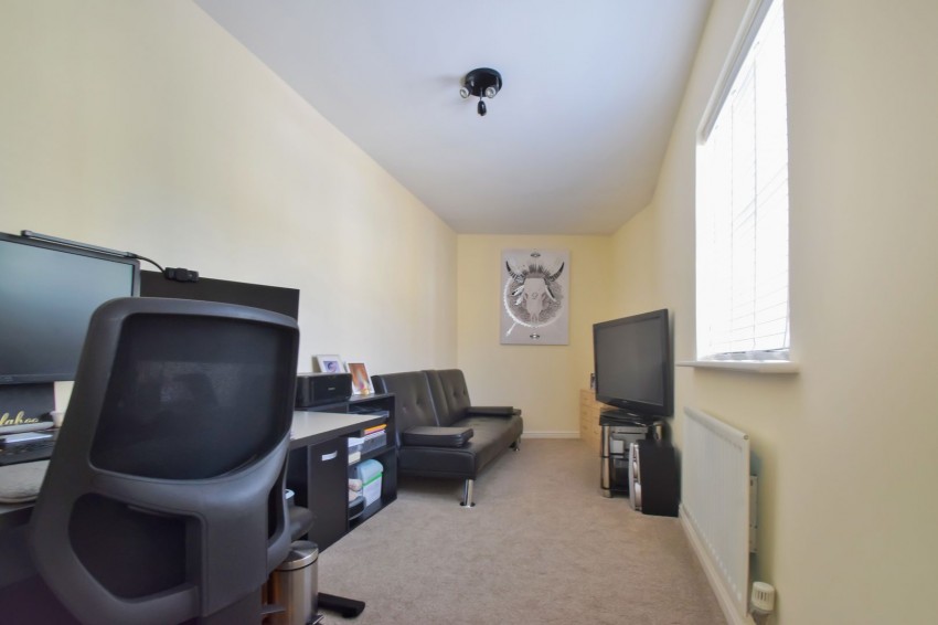 Images for Sandpiper Close, Greenhithe, Kent
